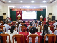 Các học viên dự lớp tập huấn