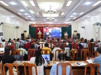 Toàn cảnh