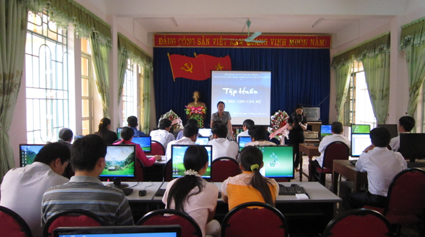 Tập huấn tin học tại huyện Thạch An